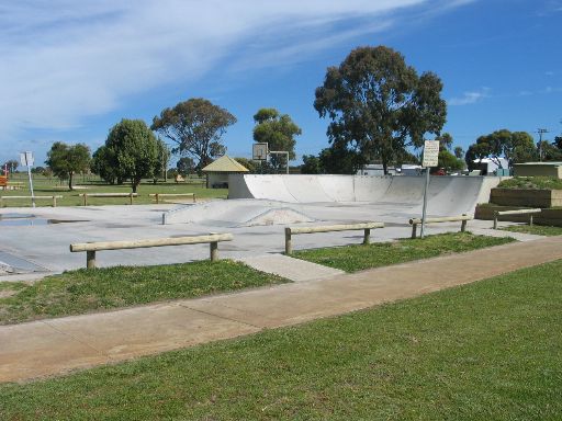 Apex Park 02 Apex Park 02